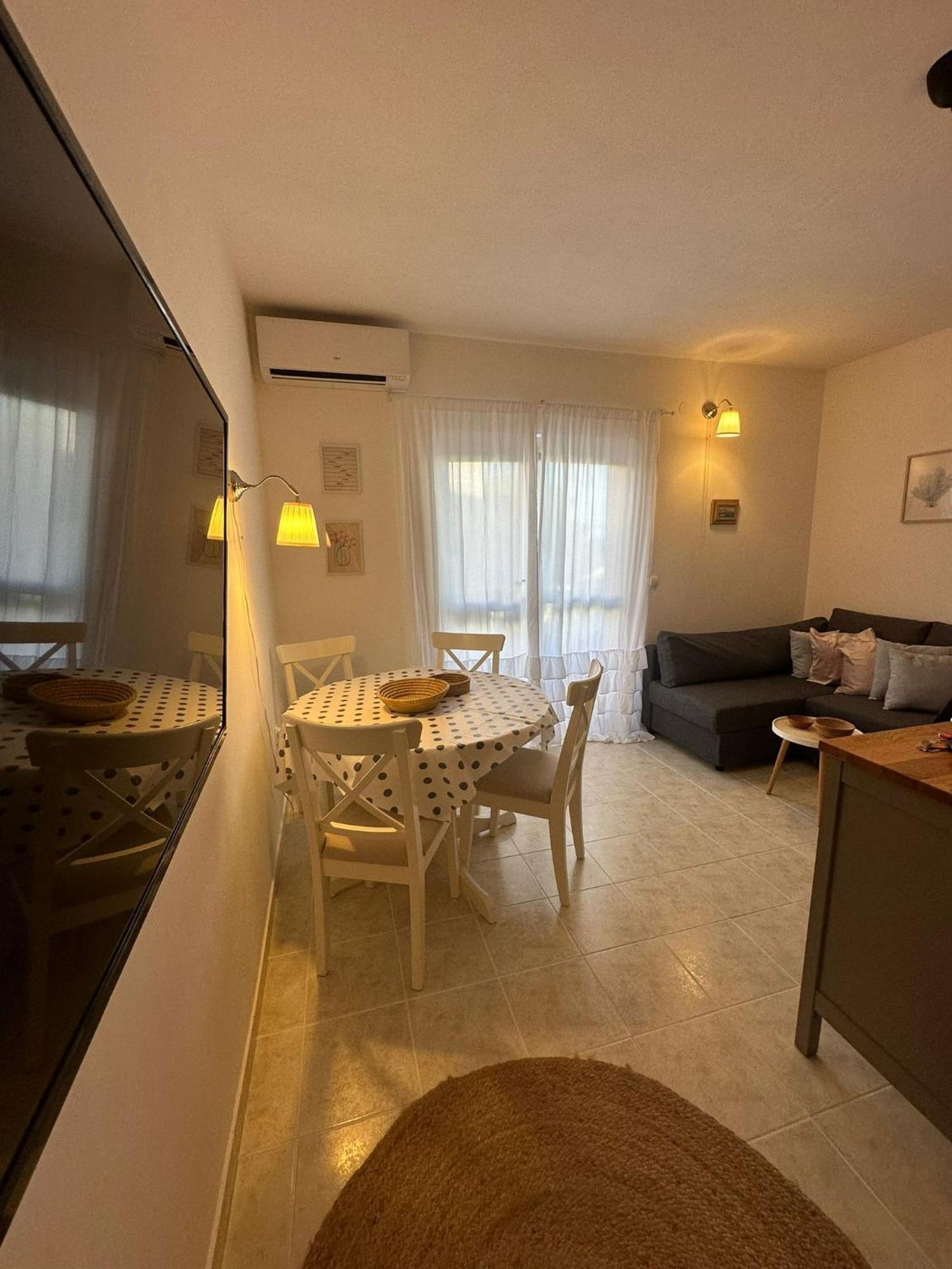 Apartment Summer Escape Trogir Buitenkant foto